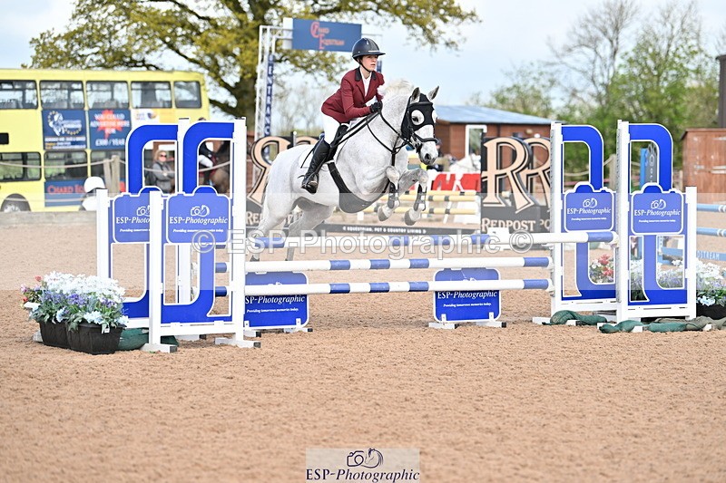 240506A-111214-08457 - Cls 3  Pony Discovery & 90cm Open