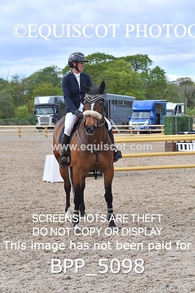 BPP_5098 - CLASS 17 SAT  Senior Discovery/ 1m Open