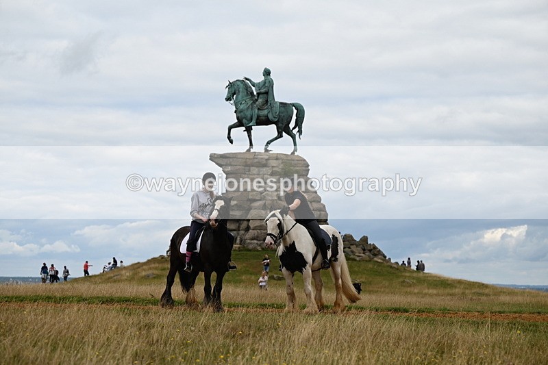 DSC_6603 - Time at Statue 12:45 to 13:15