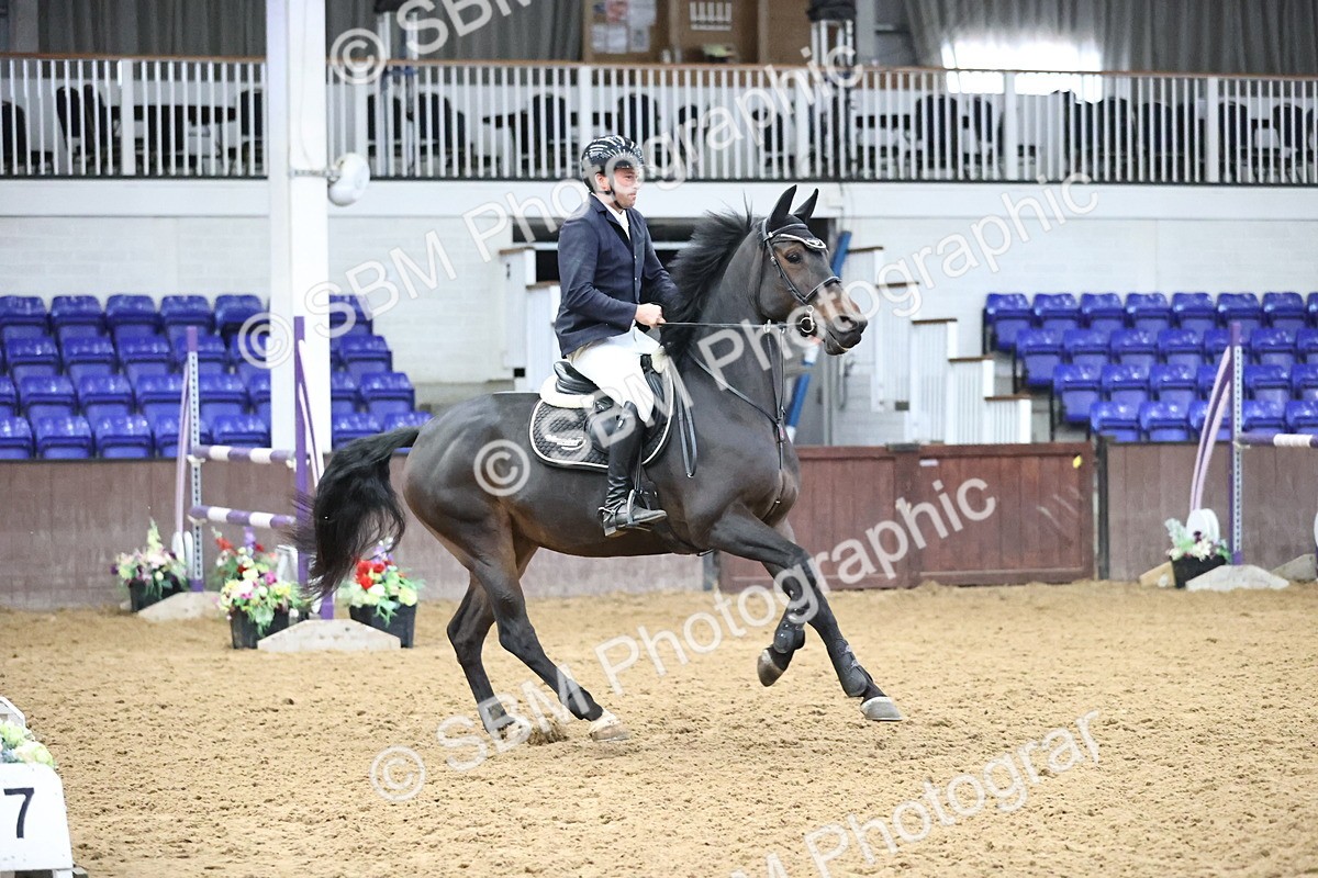 SBM_003636 - Class 12 - Senior Foxhunter 1.20m