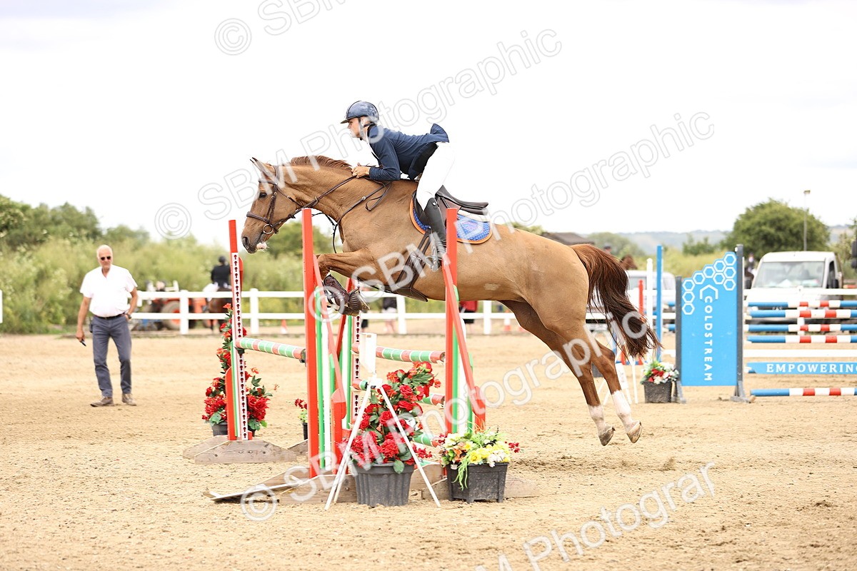 SBM_007740 - Class 19 - Senior Newcomers - 1.10m