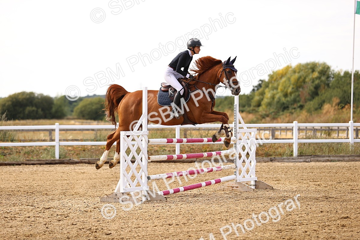 SBM_001530 - Class 6 - Senior Newcomers 1.10m