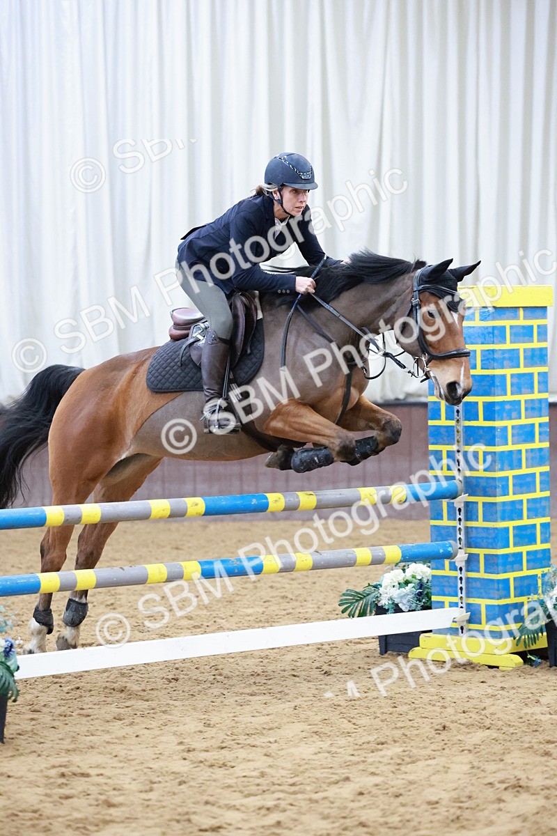 SBM_002911 - Class 9 - Equissage Pulse Senior BritiNovice/ 90cm Open