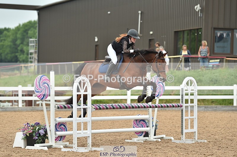 230611A-112132-04757 - Cls 33 95cm Amateur Qualifier