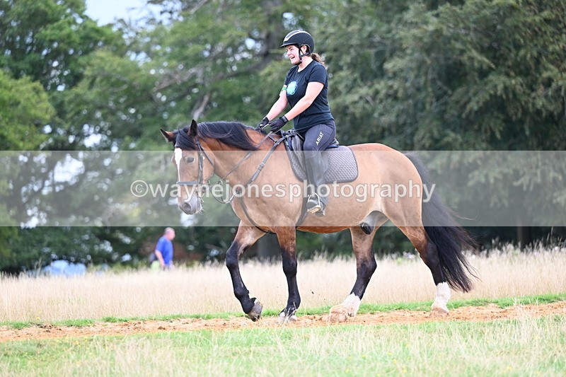 DSC_4848 - Time at Statue 11:10 to 11:42