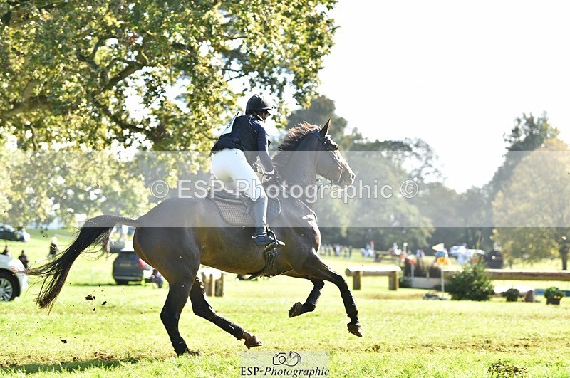 231022-113626-26083 - 255-CLOUDBERRY.BLUE-Isabelle.Downes-XC