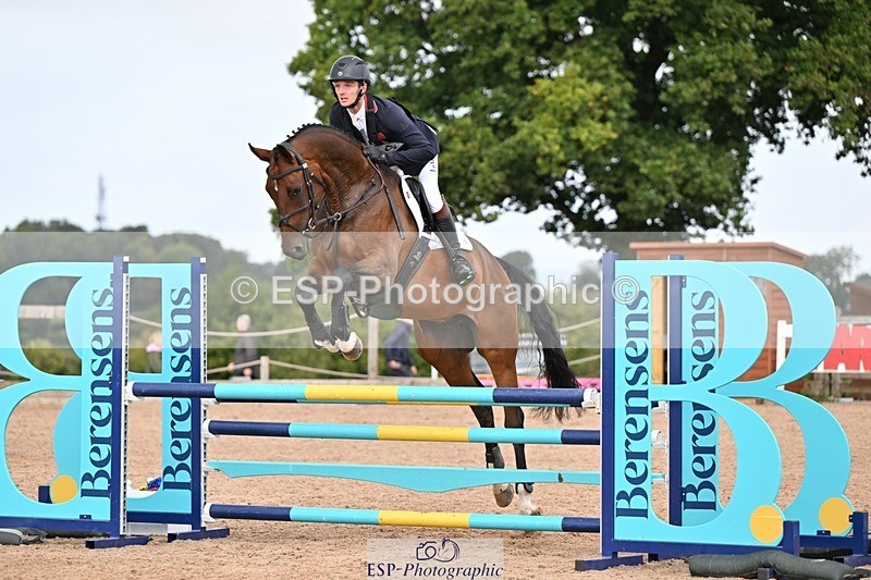 250831-114126-07883 - H-374-Tom.Jackson