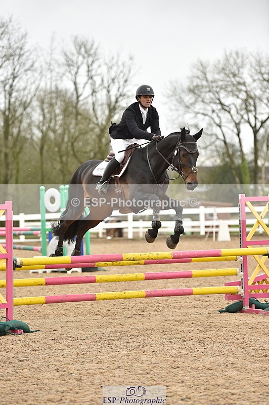 240405A-104210-00553 - Cls 8 British Novice and 90cm Open