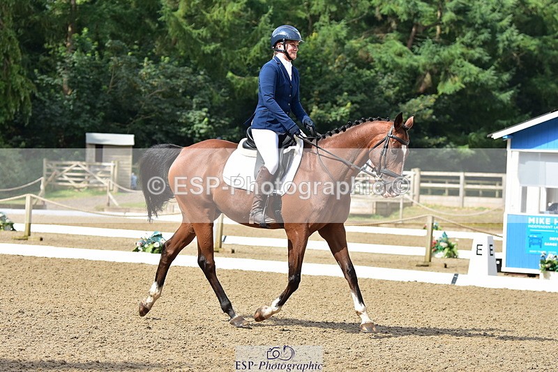 250719A-101408-03577 - 085-Emma.Hall-Monbeg.Protector