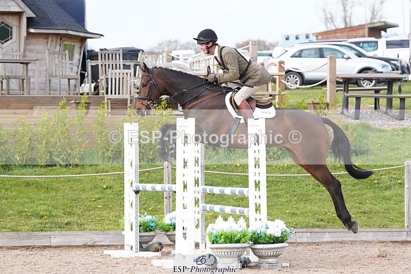 250419-171830-14059 - 909-William.Fox-Pitt-GRANSTOWN.STAR.LOVE