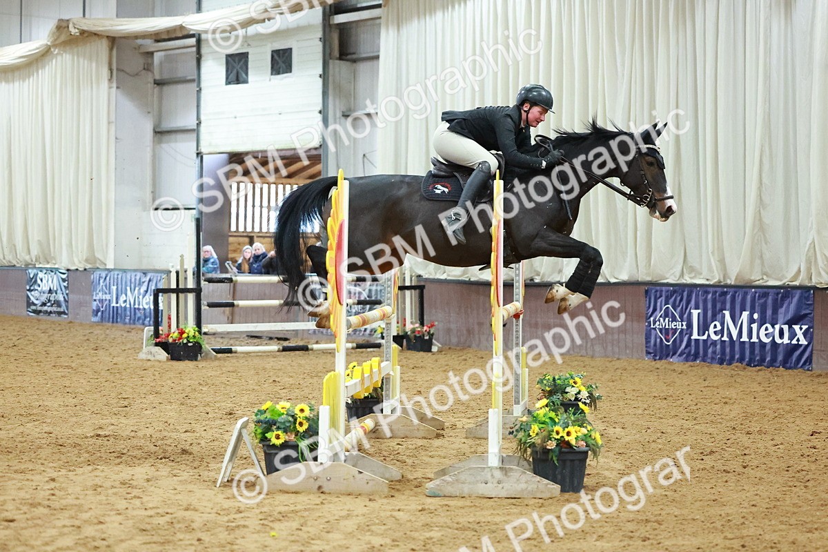 SBM_007399 - Class 19 - Senior Newcomers 1.10m