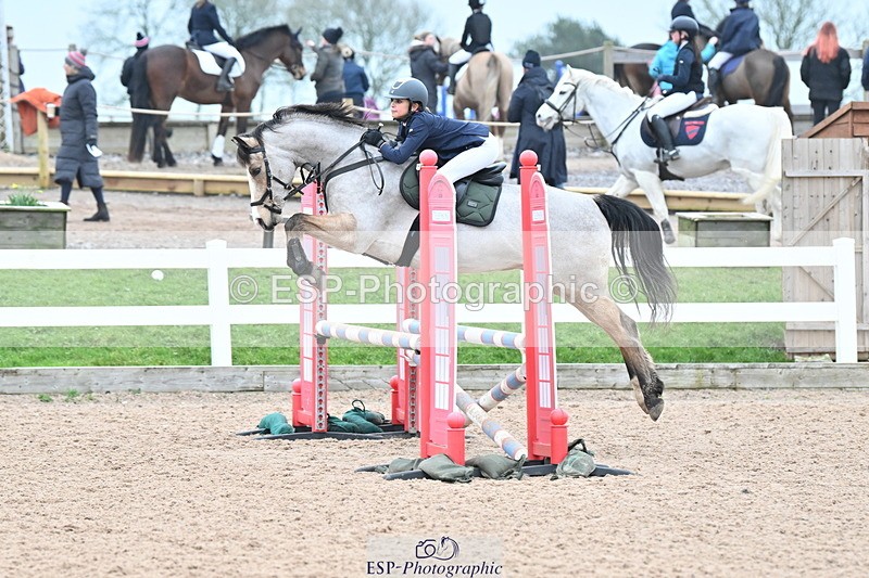 240128A-111126-00449 - Cls 3 Pony Discovery and 90cm Open