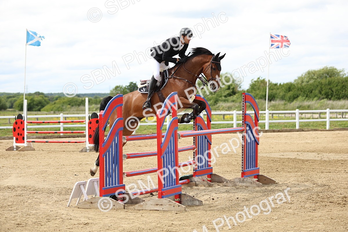 SBM_001274 - Class 5 - Senior Foxhunter - 1.20m