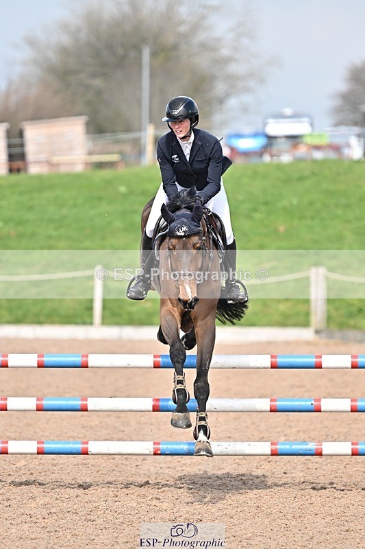 250326-123216-00652 - Cls 4 Newcomers and 1.10m