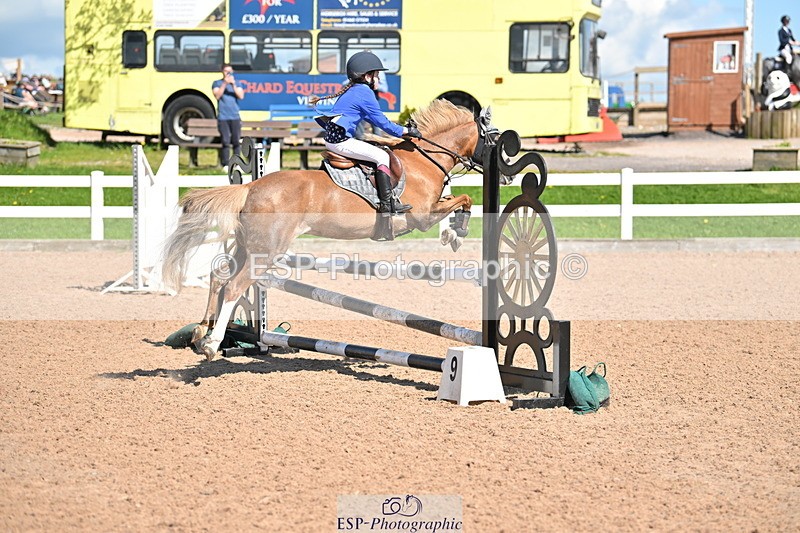 240504A-153444-02601 - Cls 22 & 23 Stepping Stones 128cm & 138cm & Under11's