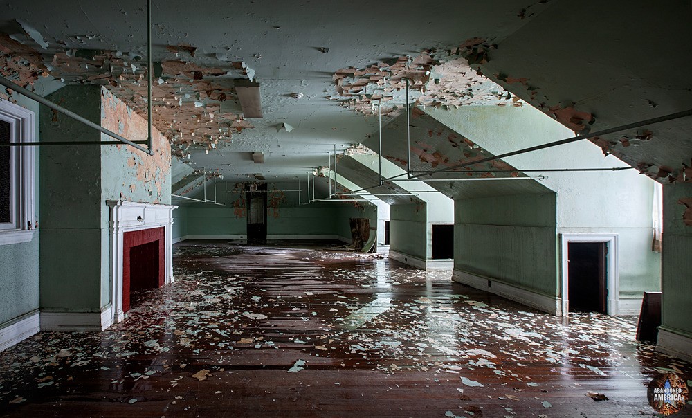 This is, perhaps, what was once the third floor playroom at the abandoned Little Flower Institute