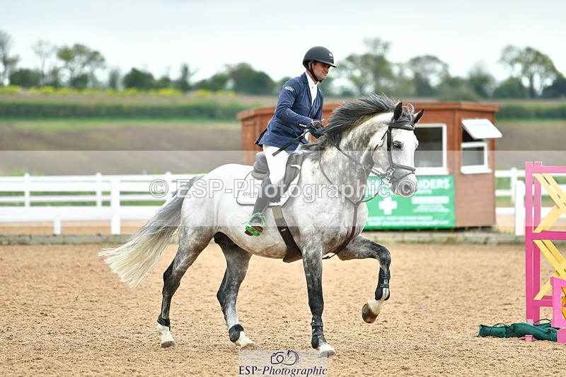 230507A-140959-08240 - Cls 44 1.10 Amateur Quali & Open