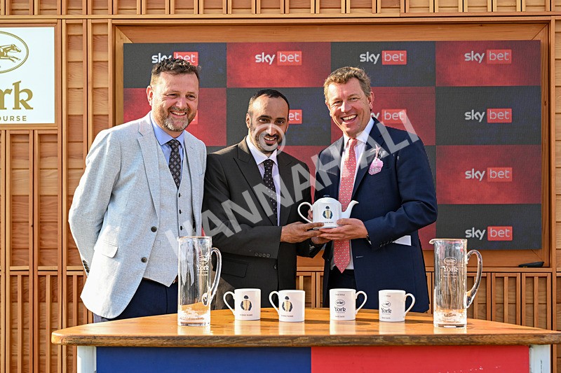 210826-Race 7-Silver Lake-1755 - Race 7 17.20pm Sky Bet EBF Fillies' Handicap