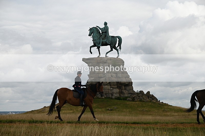 DSC_4196 - Time at Statue 09:50 to 11:09