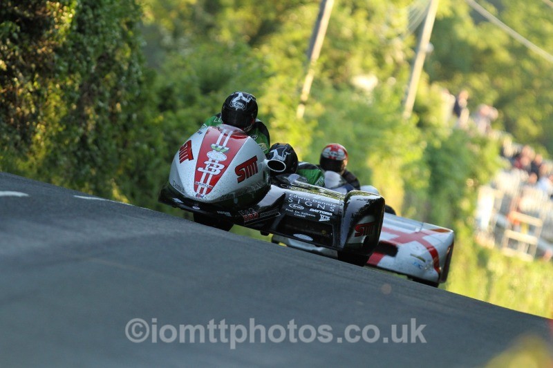 Tim Reeves / Gregory Cluze DMR / SMT - Friday Practice - Sidecars