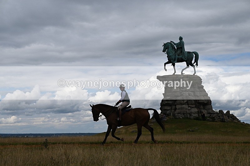 DSC_9410 - Time at Statue 14:33 to 15:10