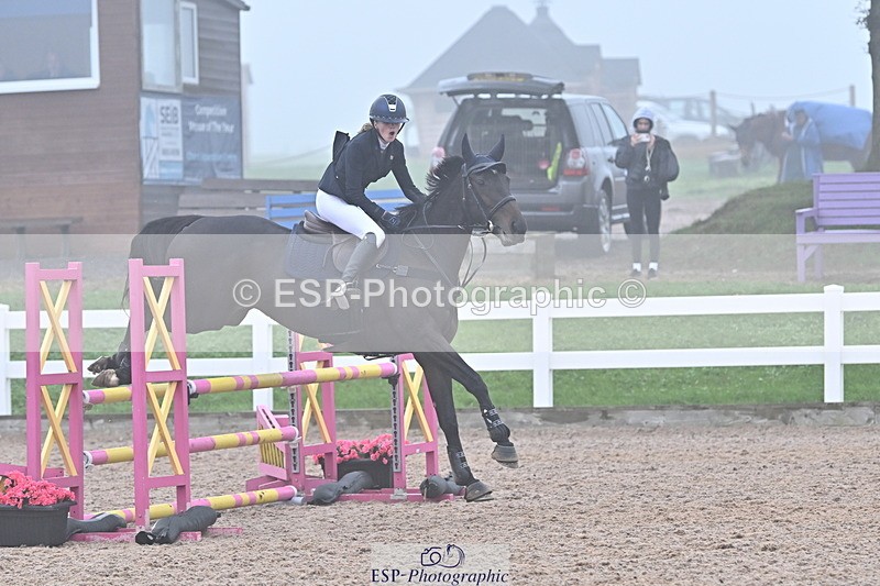 241006A-111024-06391 - Cls 24 95cm Nat Am Quals