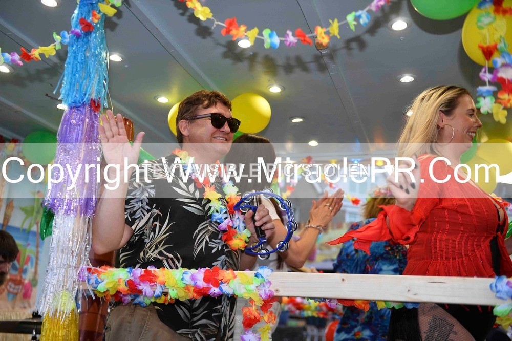 AMC_0413 - Carnival Procession.