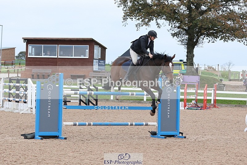 241101A-152616-02970 - FRI Cls 7 Blue Chip Grade B&C Jump Off