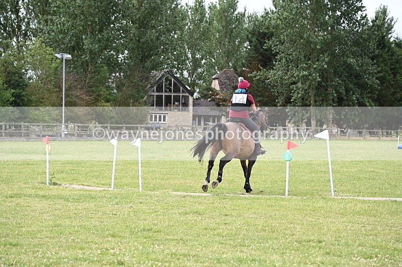 WJ6_6293 - 60cm XC Time 09:58 to 10:16