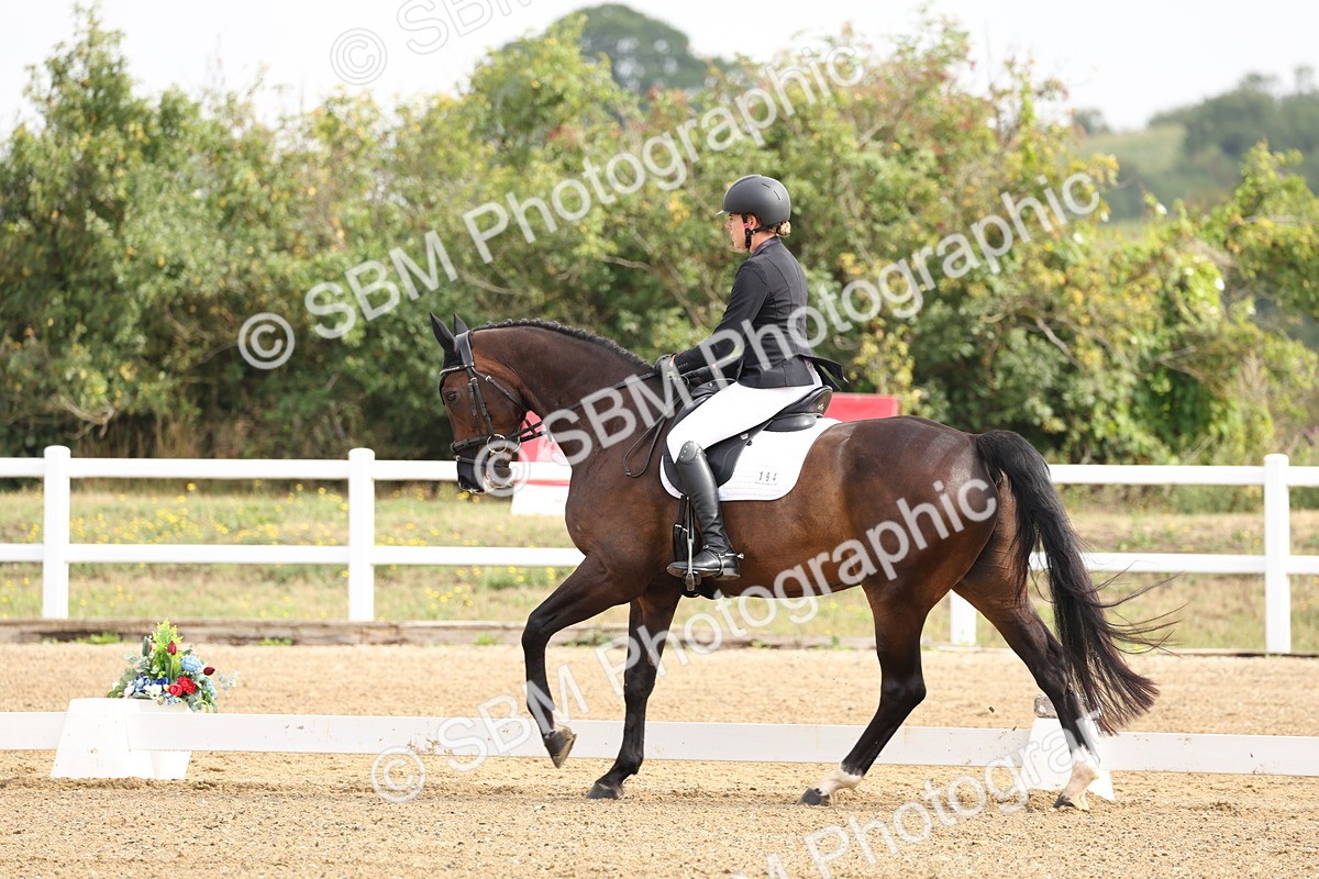 SBM_005410 - Class 6 - Novice 6 - 9.30-10.12