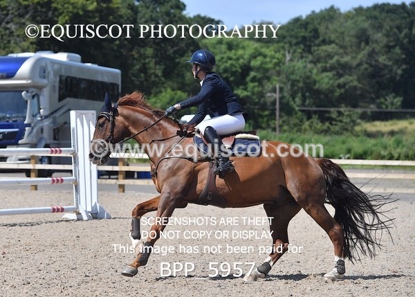 BPP_5957 - CLASS 7 Senior Foxhunter/ 1.20m Open
