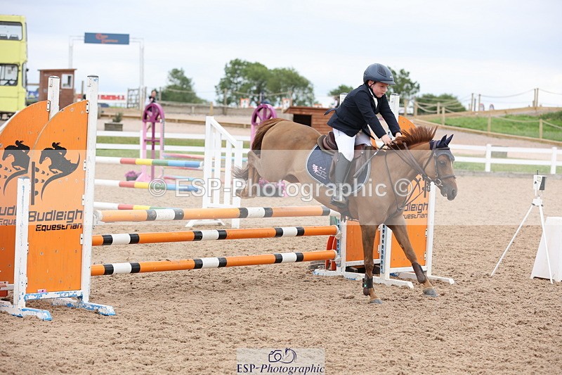 240630A-181800-16374 - Cls 28 Stepping Stones 128cm + 138cm