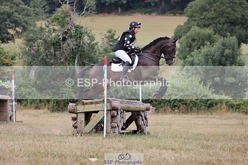 250802A-153758-06796 - F-284-Roxi.Foster-SKYES.ARCOS