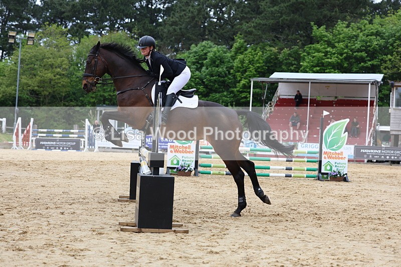 3E7A6102 - Class 4: Senior British Novice/90cm open