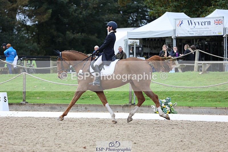 241024-115623-01799 - 145-Rachel.Lawson-MILLROAD.ECLIPSE