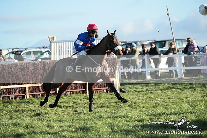 PtP 301125  0581 - Hursley Hambledon Point-to-Point Larkhill Racecourse 30/11/2025