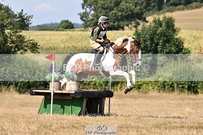 250824A-143628-37819 - 2125-Hen.Jeanes-Painted.proper