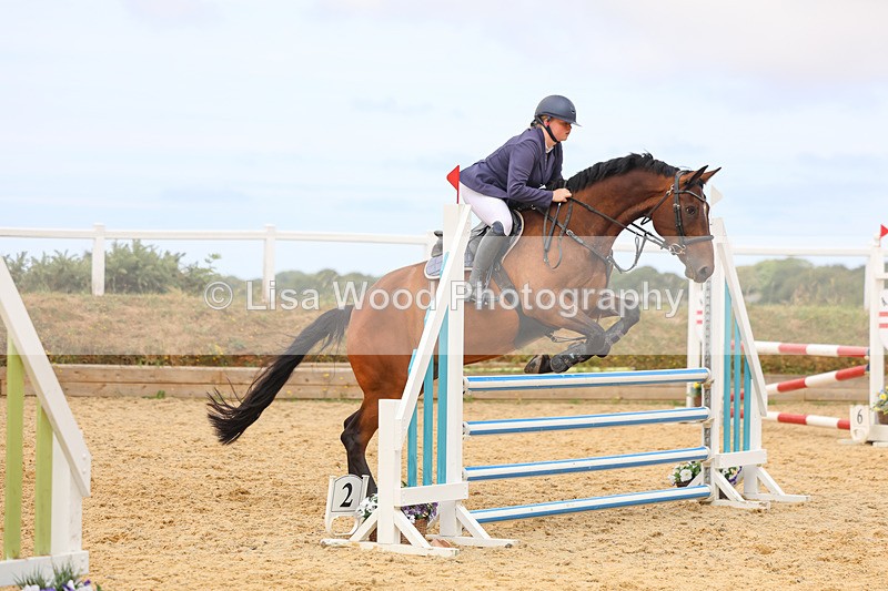 3E7A5151 - Class 4: Senior British Novice/90cm open