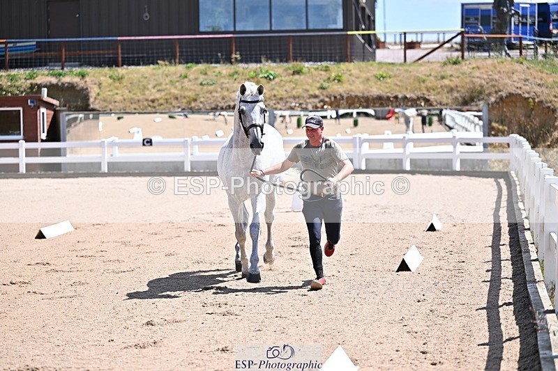 250716-122959-00018 - Trot Up 12.30 to 1.30