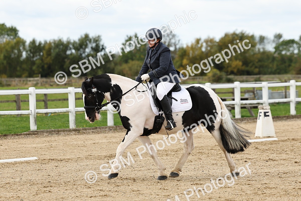 SBM_004428 - Class 69 - Novice 2