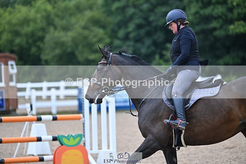 240907A-115201-01268 - Cls 8 1.05m Amateur Qualifier