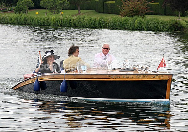 110702 WATER FERRY IMG_7854 - HENLEY ROYAL REGATTA JULY 2011