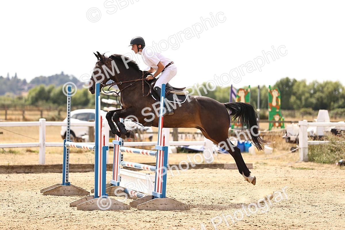 SBM_001247 - Class 4 - Senior Discovery - 1.00m Open