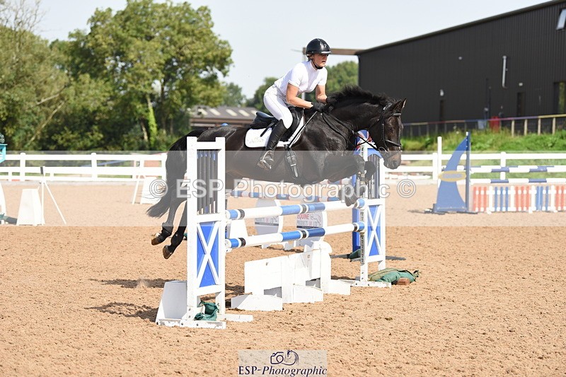 230906A-115604-00201 - Snr 1.05m Open