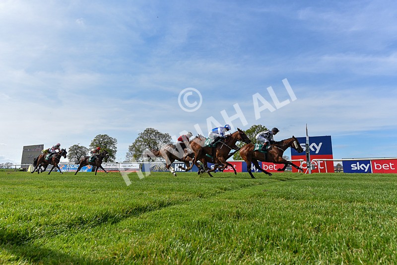 020526-Race 5-Emperor Caradoc-7279 - Race 5 3.55pm Alison And Andrew Richardson Ruby Anniversary Handicap