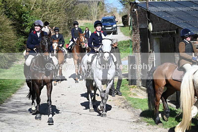 WJ7_9759 - Home for hunt tea !