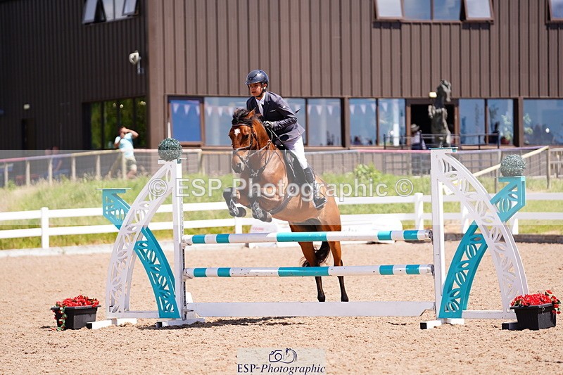 240629A-121500-05259 - Cls 18 Newcomers and 1m Open