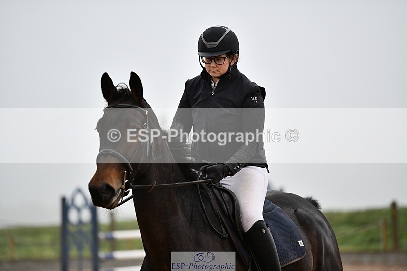 241102A-150426-06027 - SAT Cls 11 Snr 1.05m