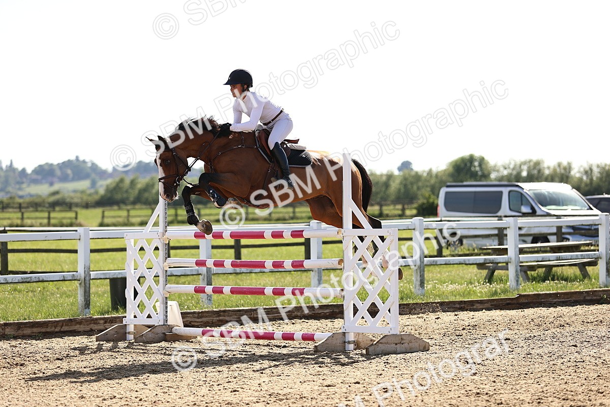 SBM_003135 - Class 5 - Senior Foxhunter - 1.20m