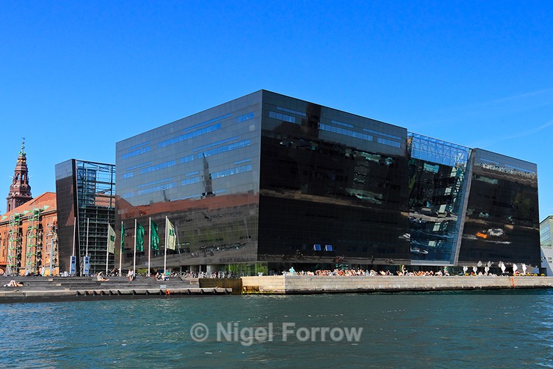 The Black Diamond (Den Sorte Diamant) in Copenhagen - Copenhagen, Denmark
